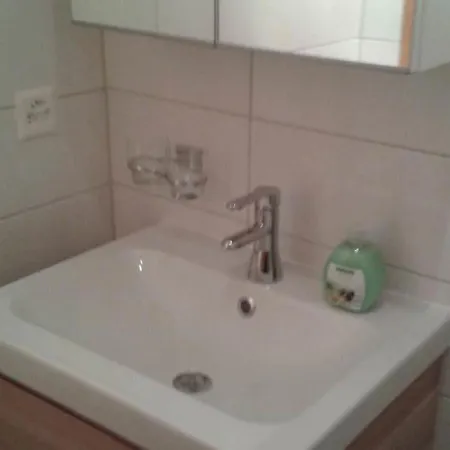 Apartment Echo Parterre West Fiesch